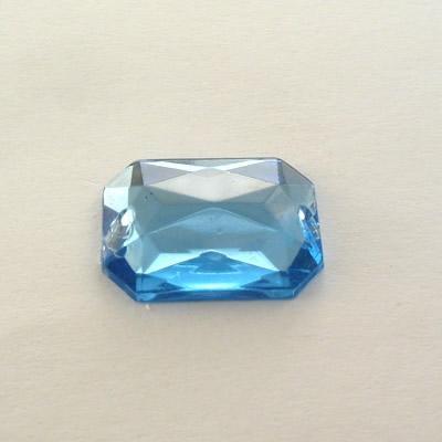 P.CUC.ACRILICA RETTANGOLO 13x18MM ACQUAMARINA (18)