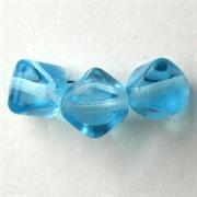 ROMBETTO VETRO BOEMIA 6MM CELESTE