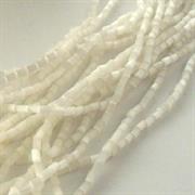 TUBI BOEMIA 1 BIANCO SATINATO (filo da 50cm)