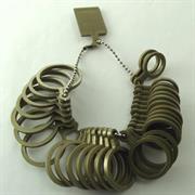 MISURATORE ANELLIERA IN PLASTICA (29 ANELLI DA 12,8MM A 24MM)