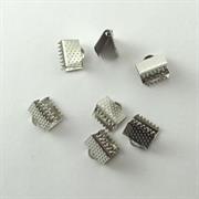 CAPOCORDA DENTI MM6x8 GALV.NICHEL NICHEL FREE