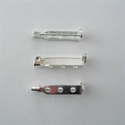 BASE SPILLA 27MM RETTANGOLARE GALV.ARGENTO 3 FORI C/SICURA NICH.FREE